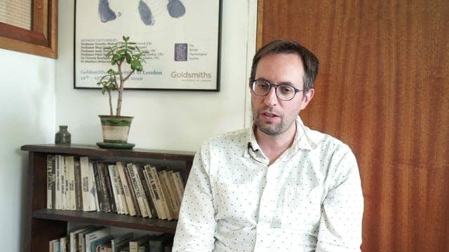 Human infants’ ability to perceive touch in external space develops postnatally